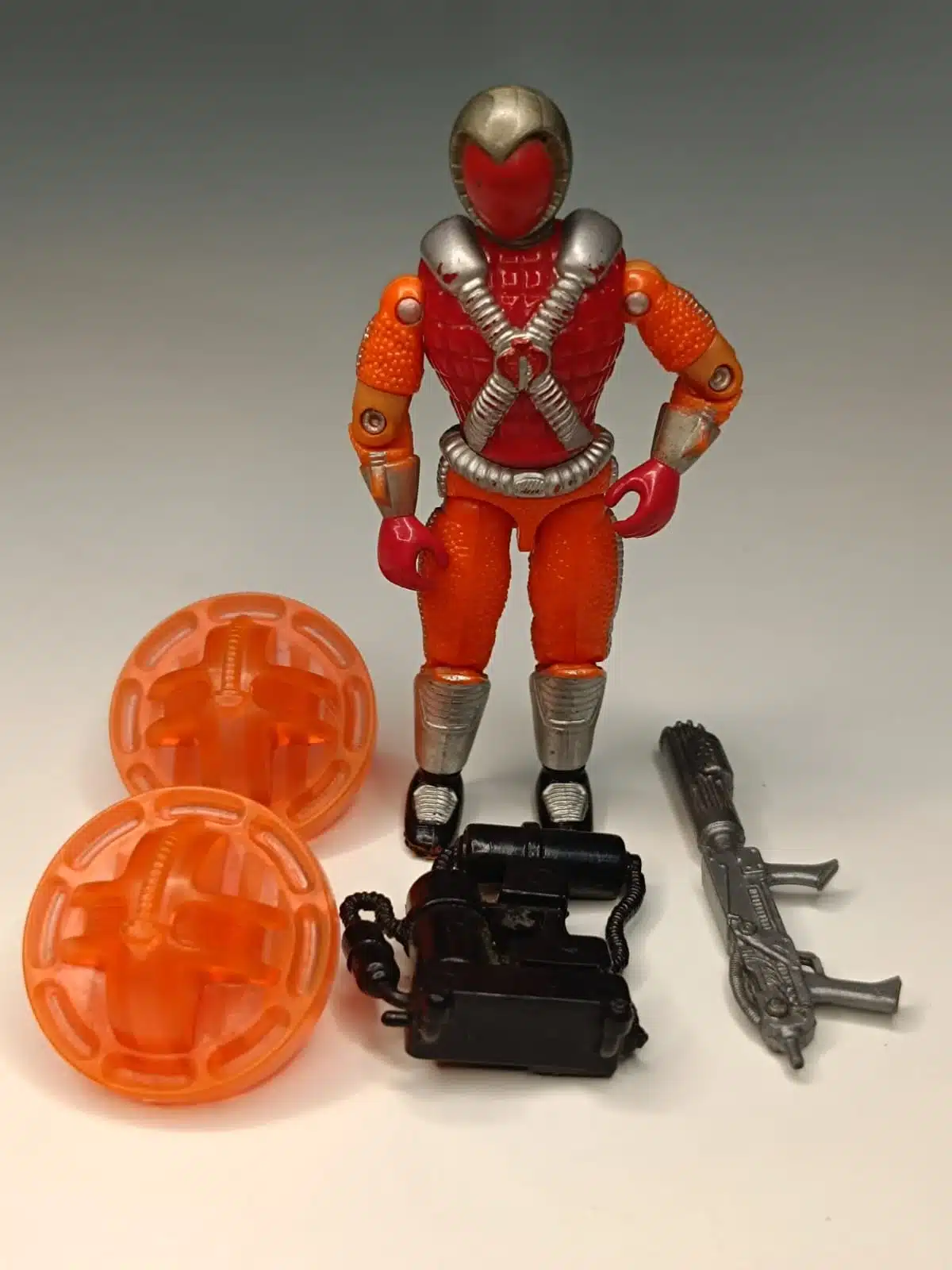 fc26e233-b610-47c8-81ee-057591bcf04e